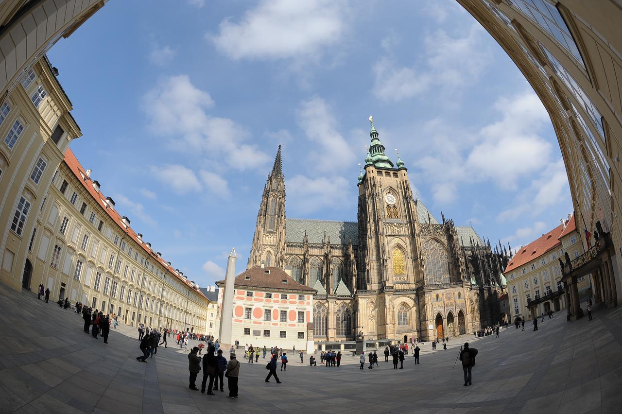Karlova Apartment Prag Exterior foto